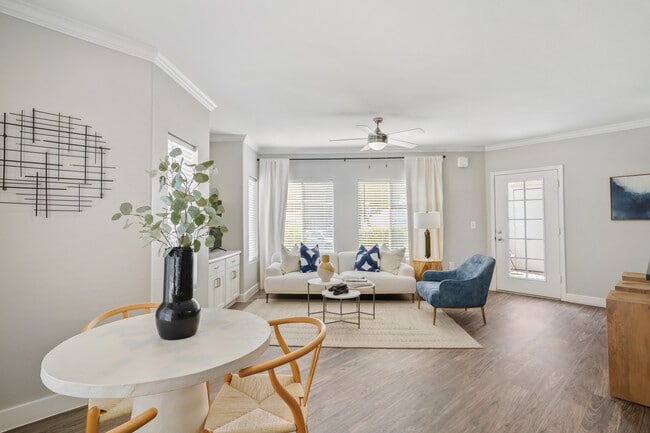 Photo - Allegro Apartments