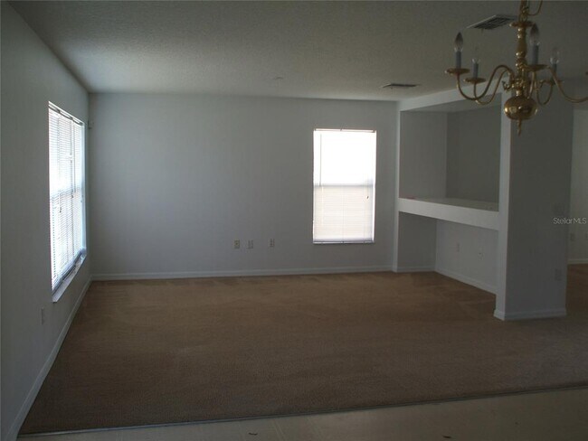 2872 Paynes Prairie Cir