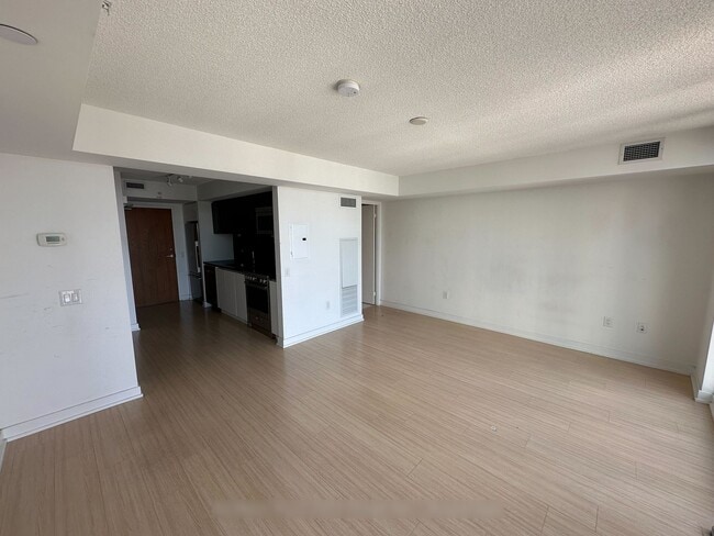 Photo - 85-1285 Queens Wharf Rd