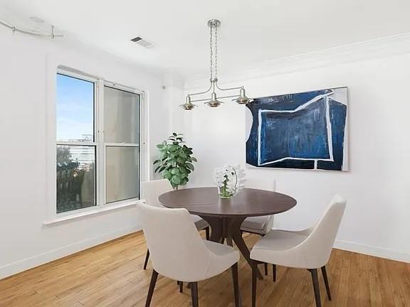 Photo - 3334 Peachtree Rd NE Unit 403