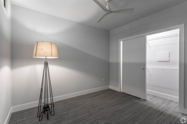 208 - Smith and High