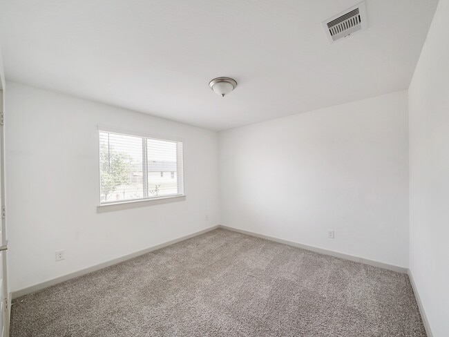 Photo - 29511 Ella Larchmont Ct