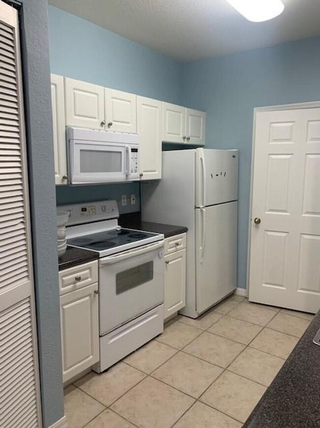 Photo - Palm Estates 2 Bedroom 2 Bath Condo w/Attached garage