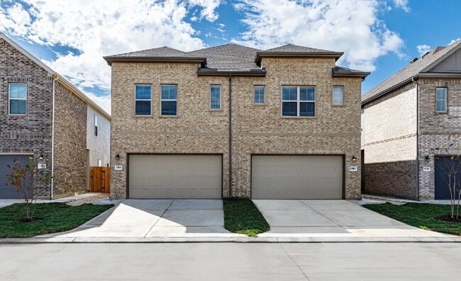 Building Photo - 9826 Clifden St