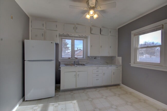 Photo - Charming 2 bed bungalow