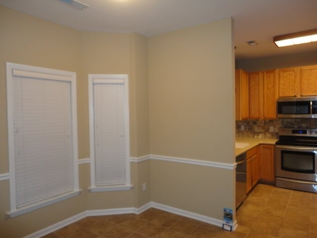 Photo - 2488 Somerset Place Dr