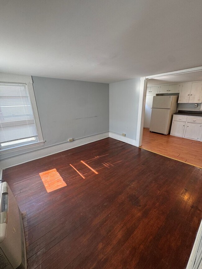 Photo - 120 Main St.