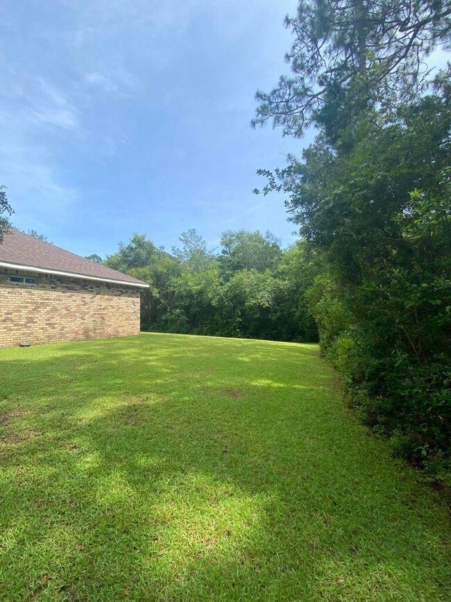 Photo - 2360 Crescent Rd