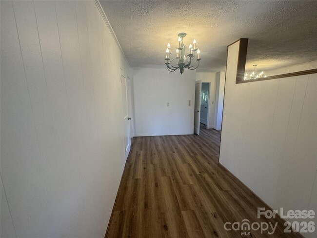 Photo - 1203 Hibriten Dr SE