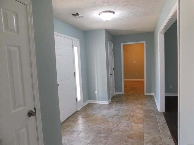 Photo - 2529 Grandview Rd