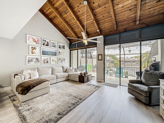 Photo - 11313 NW 15th St