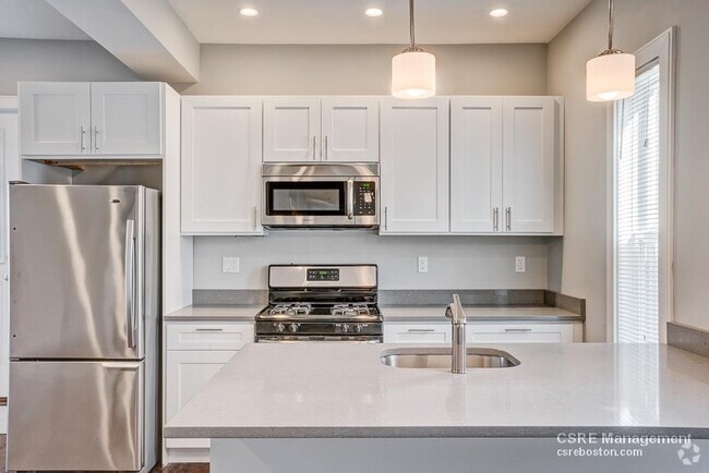 Building Photo - 147 Boston St Unit 1 Rental