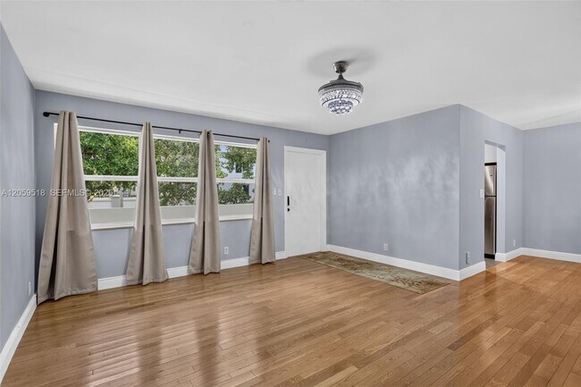 Photo - 2870 NE 14th Street Causeway Unit 203C
