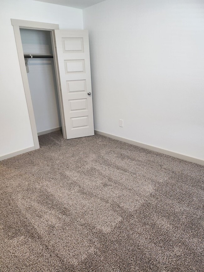 Photo - 7106 Marina Hts Wy