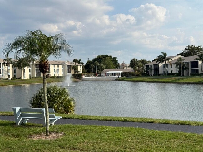 Photo - 1107 Green Pine Blvd Unidad B1