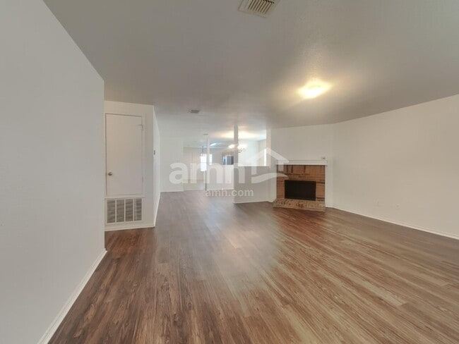 Photo - 4229 Golden Horn Ln