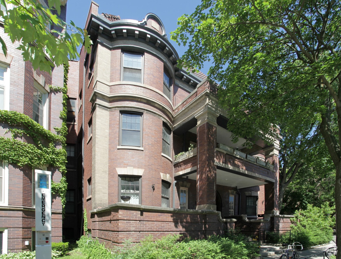 Photo - 5700 S. Blackstone Avenue