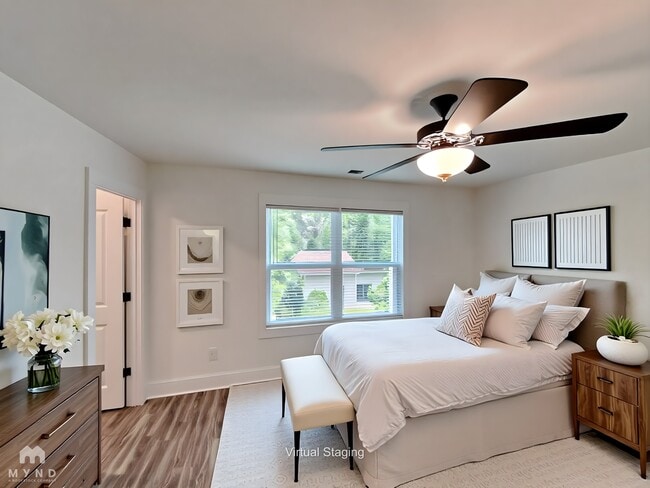 Photo - 1506 Collinston Dr