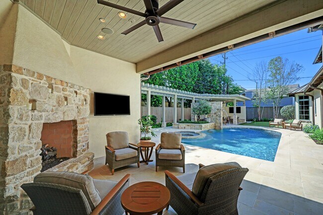 Photo - 5610 Lynbrook Dr