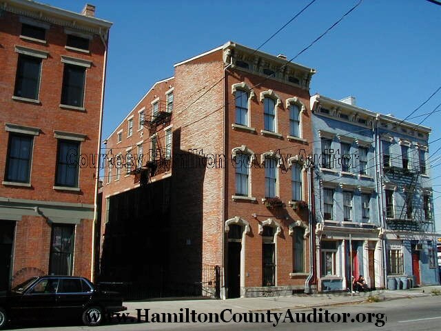 Photo - 1443 Walnut St