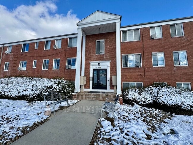 Photo - 816 Perry Hwy Unidad 39