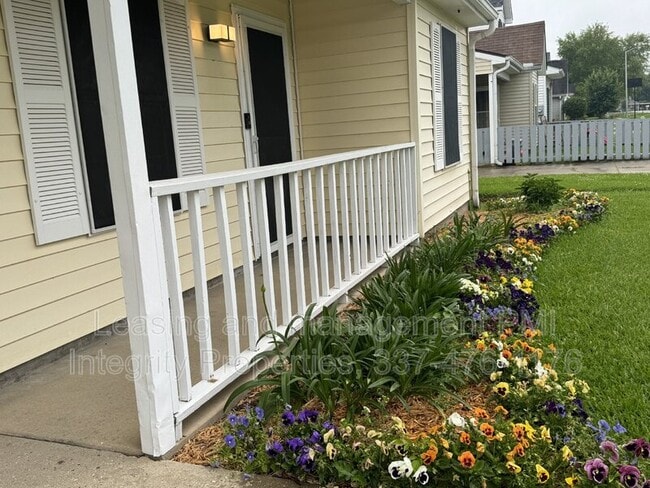 Photo - 109 Sugarcreek Dr