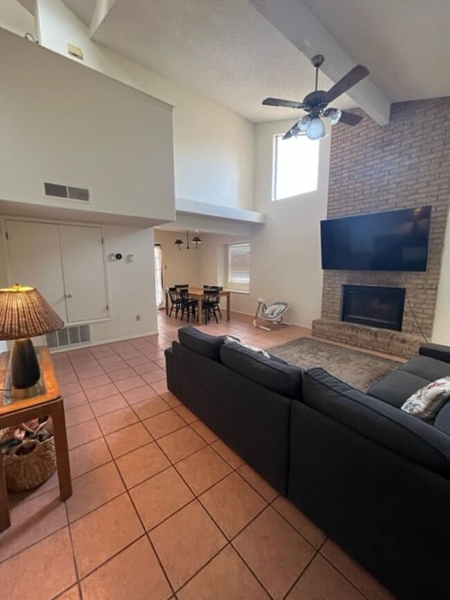 Photo - Great 3 bedroom 2 bath home!