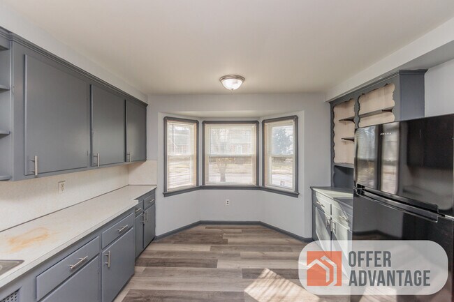 Photo - 841 East 236th Street