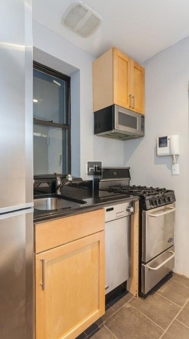 Photo - Avenue B Unidad 3W