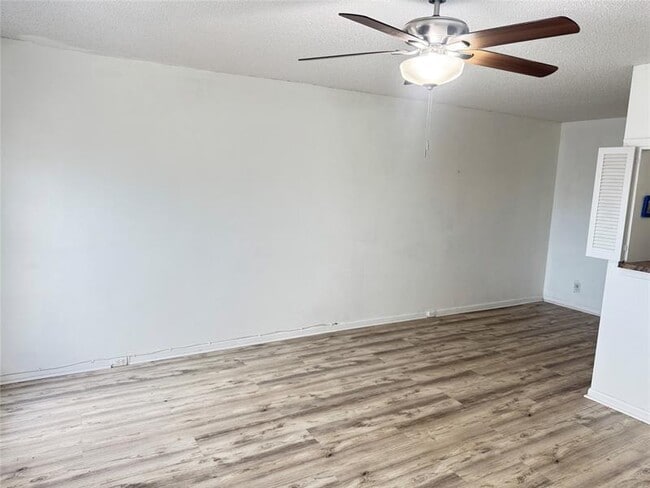 Photo - 204 Brighton E Unit 204