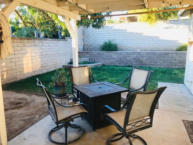 Photo - Unbeatable Charm in Camarillo's Colony House