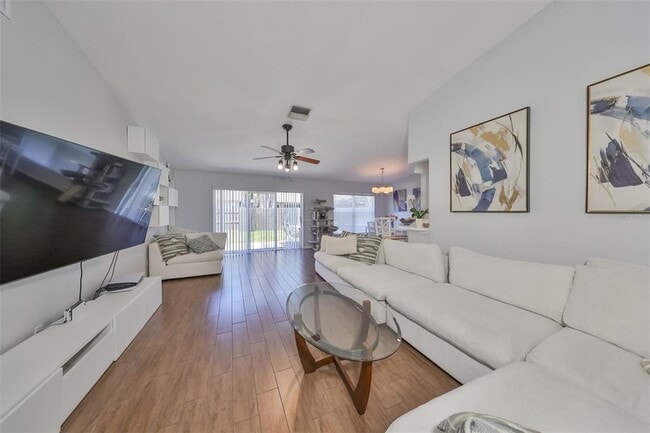 Photo - 1204 Sawdust Ct