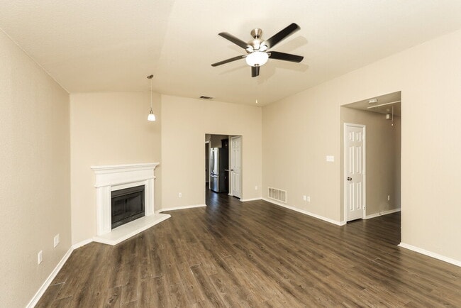 Photo - 2841 St Croix Ave