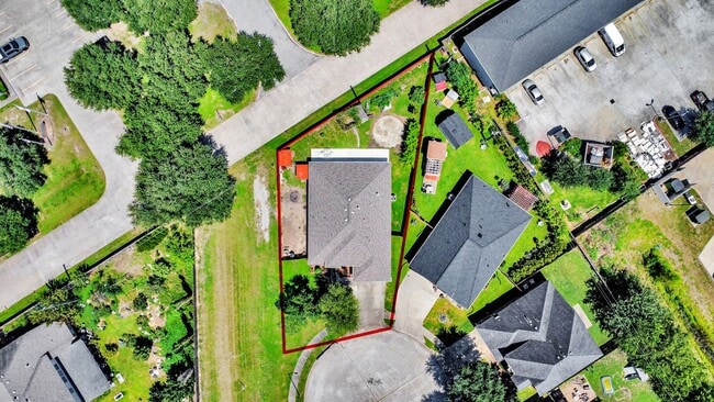 Photo - 10850 White Oak Point Ct