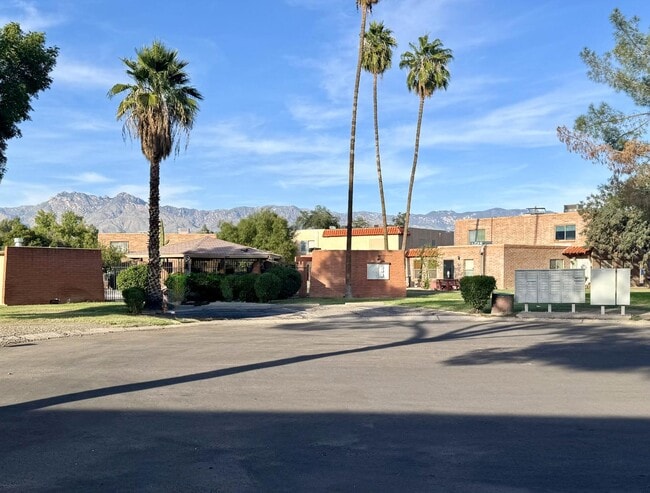 Building Photo - 6536 Calle La Paz