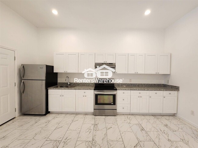 Photo - 5027 Creekmont Dr