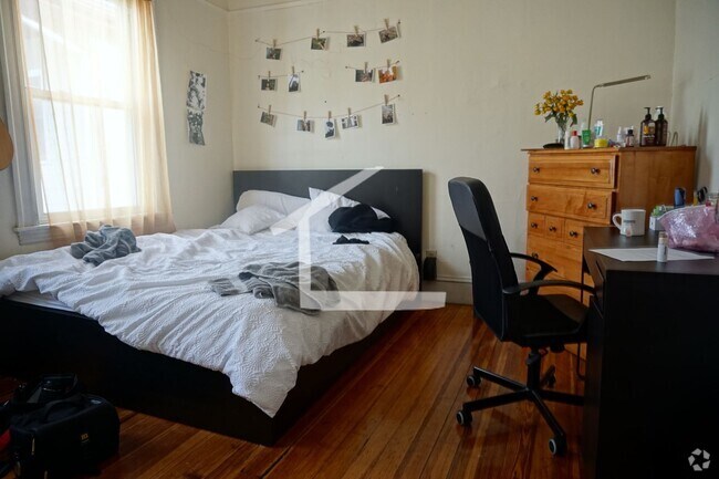 Building Photo - Brainerd 4 Bed Rental
