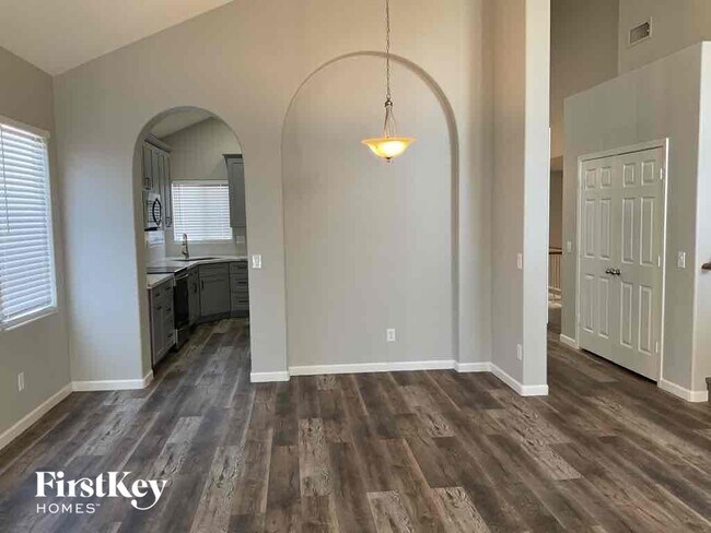 Photo - 13034 W Ash St