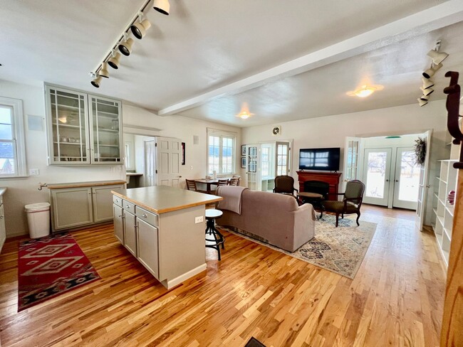 Photo - Rural Home for Rent in the Country