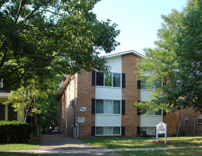 Photo - 927 W Shiawassee St
