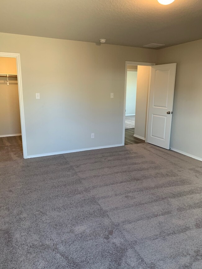 Master Bedroom - 5943 Autumn Palms House