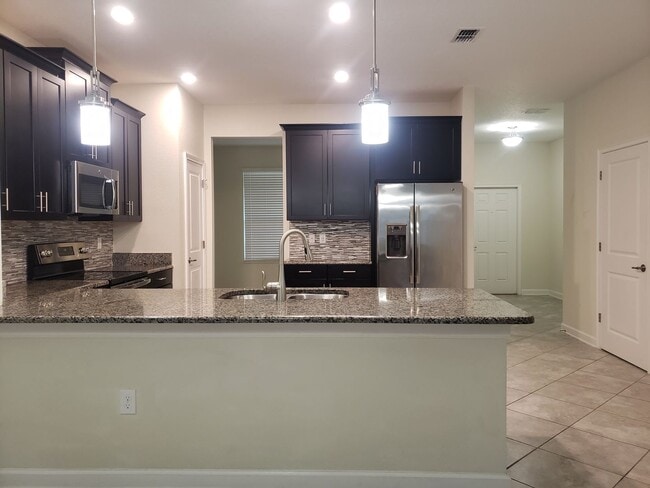 11113 Sycamore Woods Dr