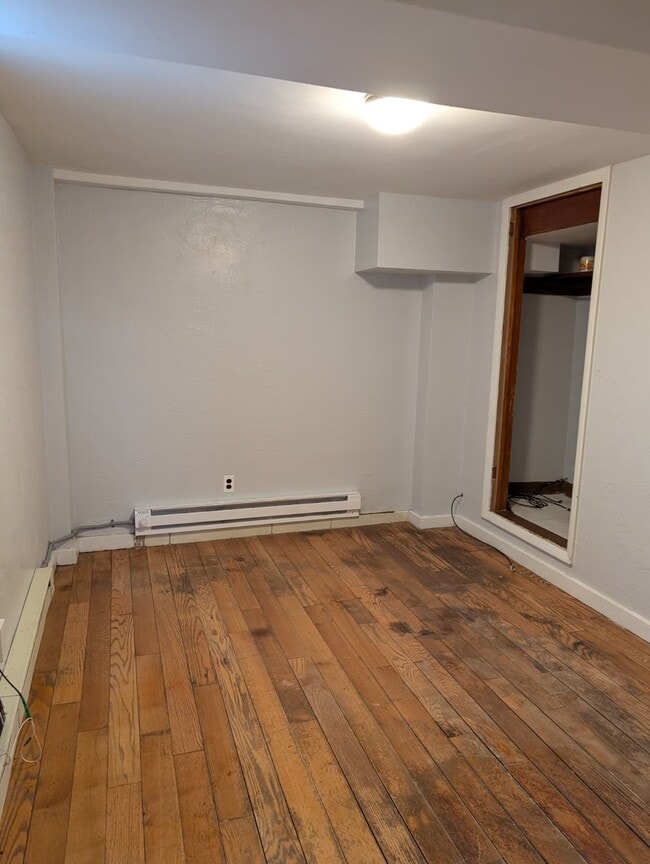 Building Photo - 2314 Broadway Ave