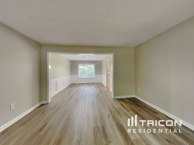 Photo - 703 Morgans Ridge Dr