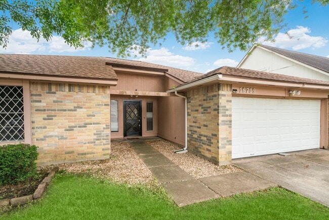 Photo - 16719 Sky Blue Ln