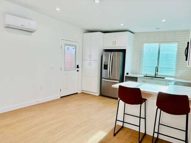 Photo - 10775 W Olympic Blvd