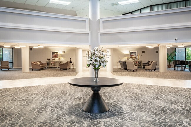 Photo - Hampton Apartments