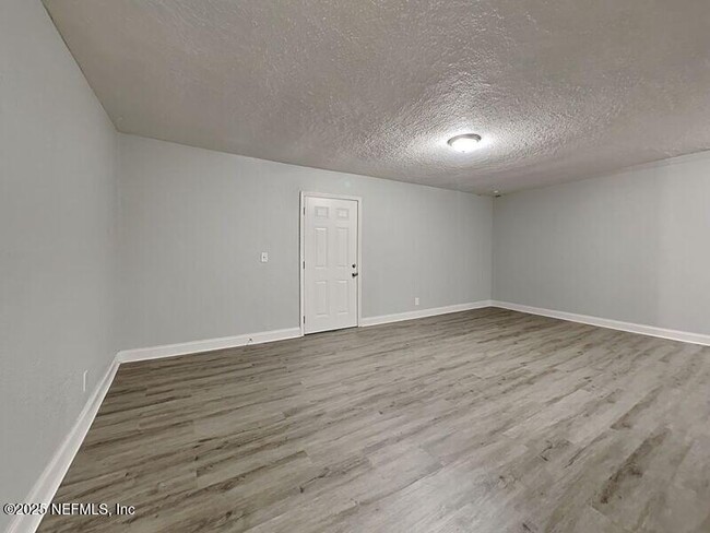 Photo - 9558 Norfolk Blvd