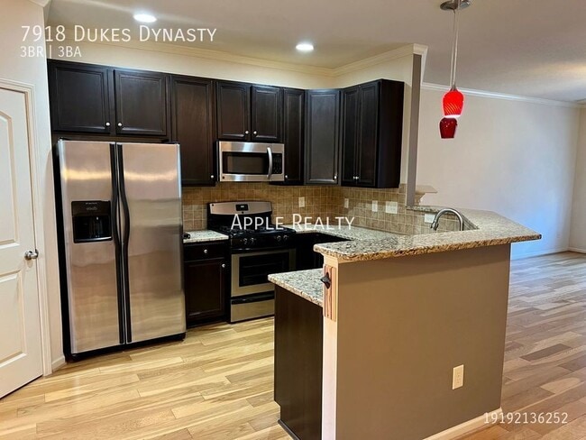Photo - 7918 Dukes Dynasty Dr