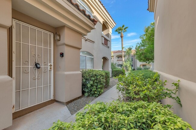 Photo - 8653 E Royal Palm Rd Unit 1008